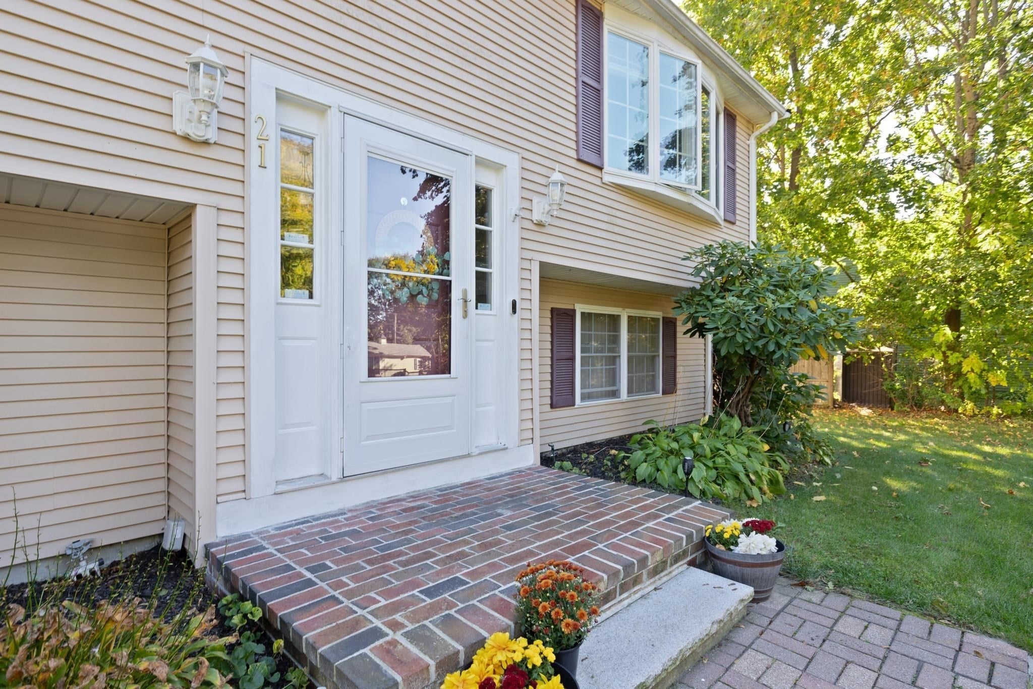 21 Wales Ave, Stoughton, MA, 21 Wales Ave, Stoughton, MA Photo #3