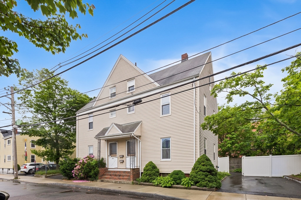 43-45 Tainter St