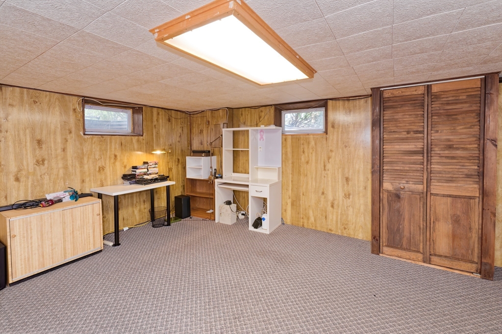 277 Rosemary St, Needham, MA Photo #32