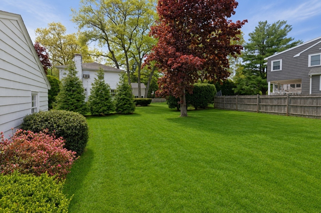 277 Rosemary St, Needham, MA Photo #35