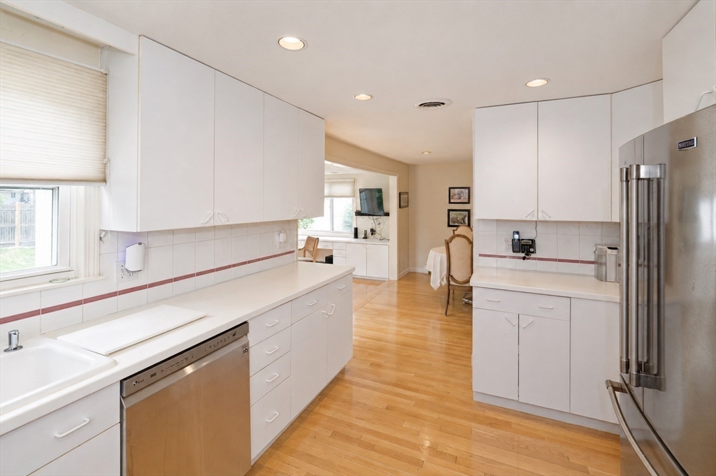 277 Rosemary St, Needham, MA Photo #10