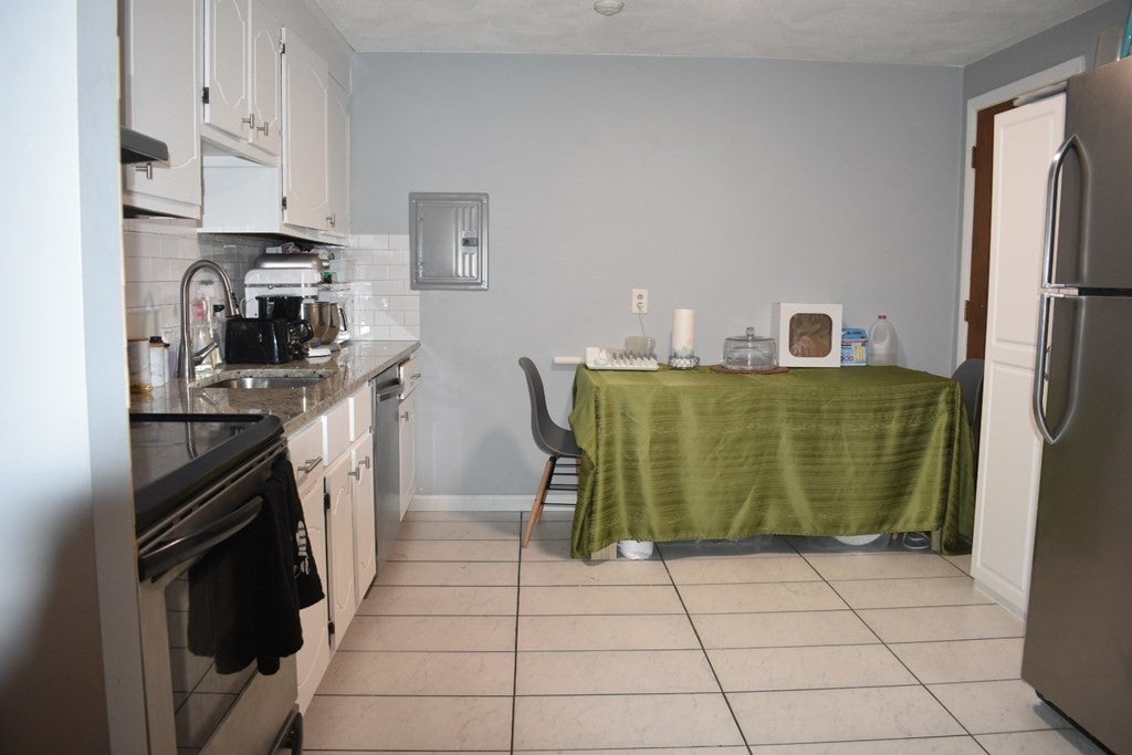 358 Broadway #19, Lynn, MA, 358 Broadway #19, Lynn, MA Photo #12