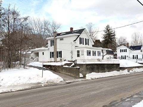 28 Eastford Road Southbridge MA 01550