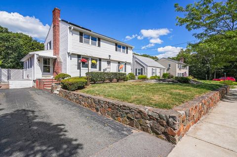 80 Woodcliff Rd Quincy MA 02169