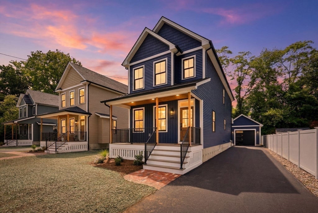 33 Landy Ave