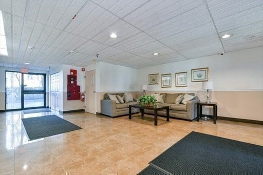 4975 Washington St #110, Boston, MA Photo #30