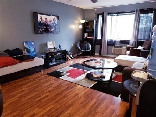 4975 Washington St #110, Boston, MA Photo #5