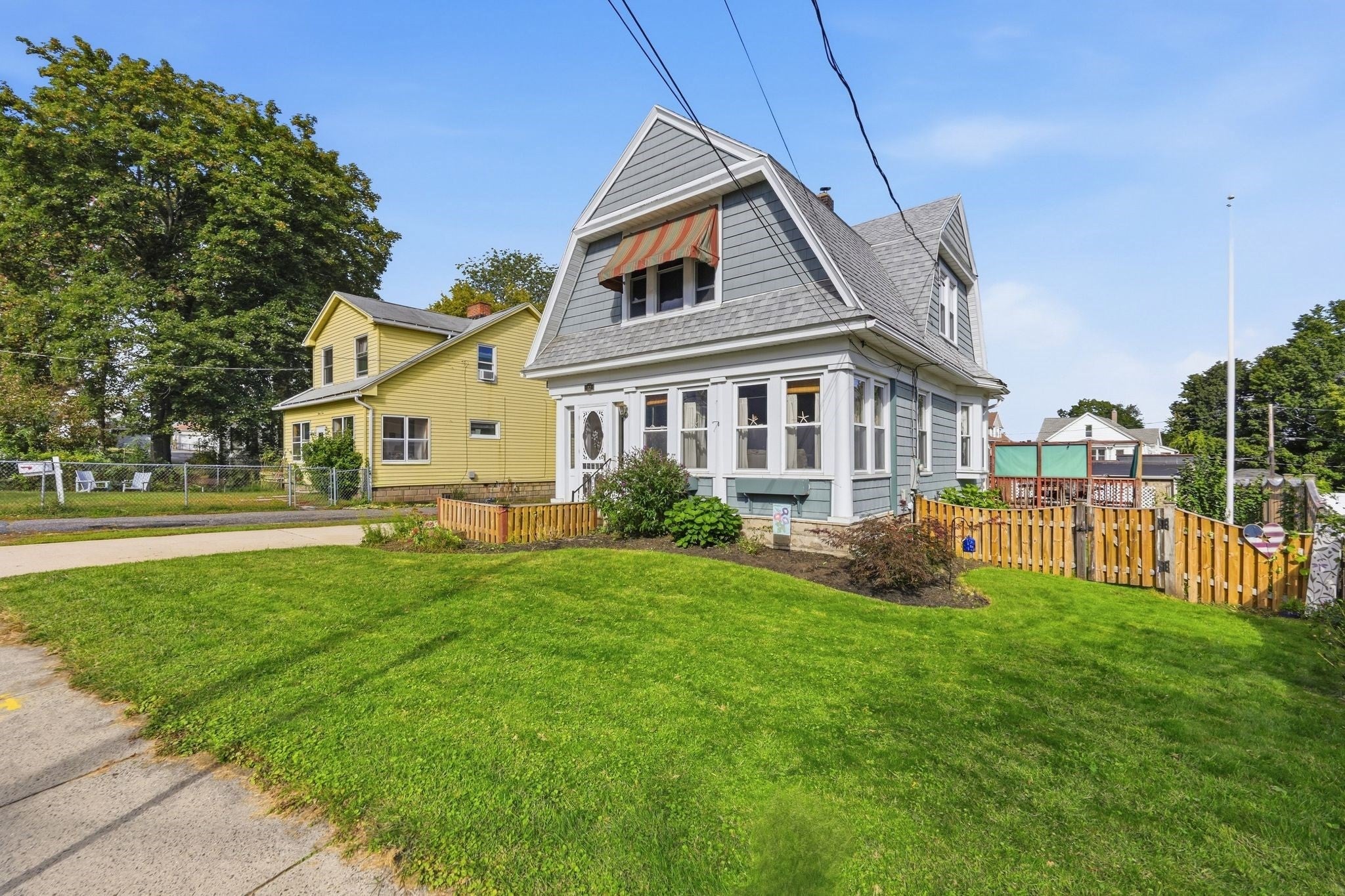 22 Lemuel Ave