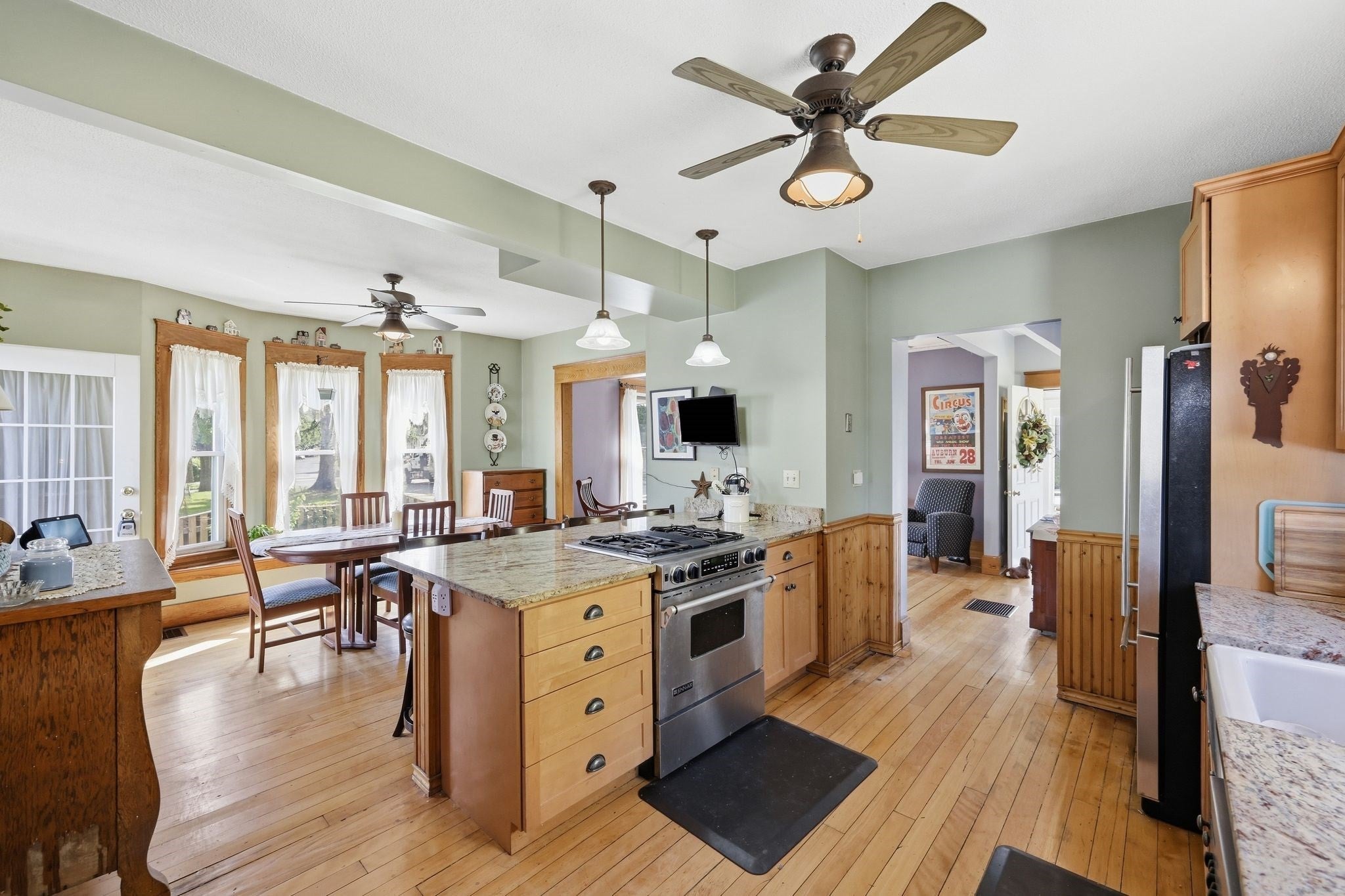 22 Lemuel Ave, Chicopee, MA, 22 Lemuel Ave, Chicopee, MA Photo #21