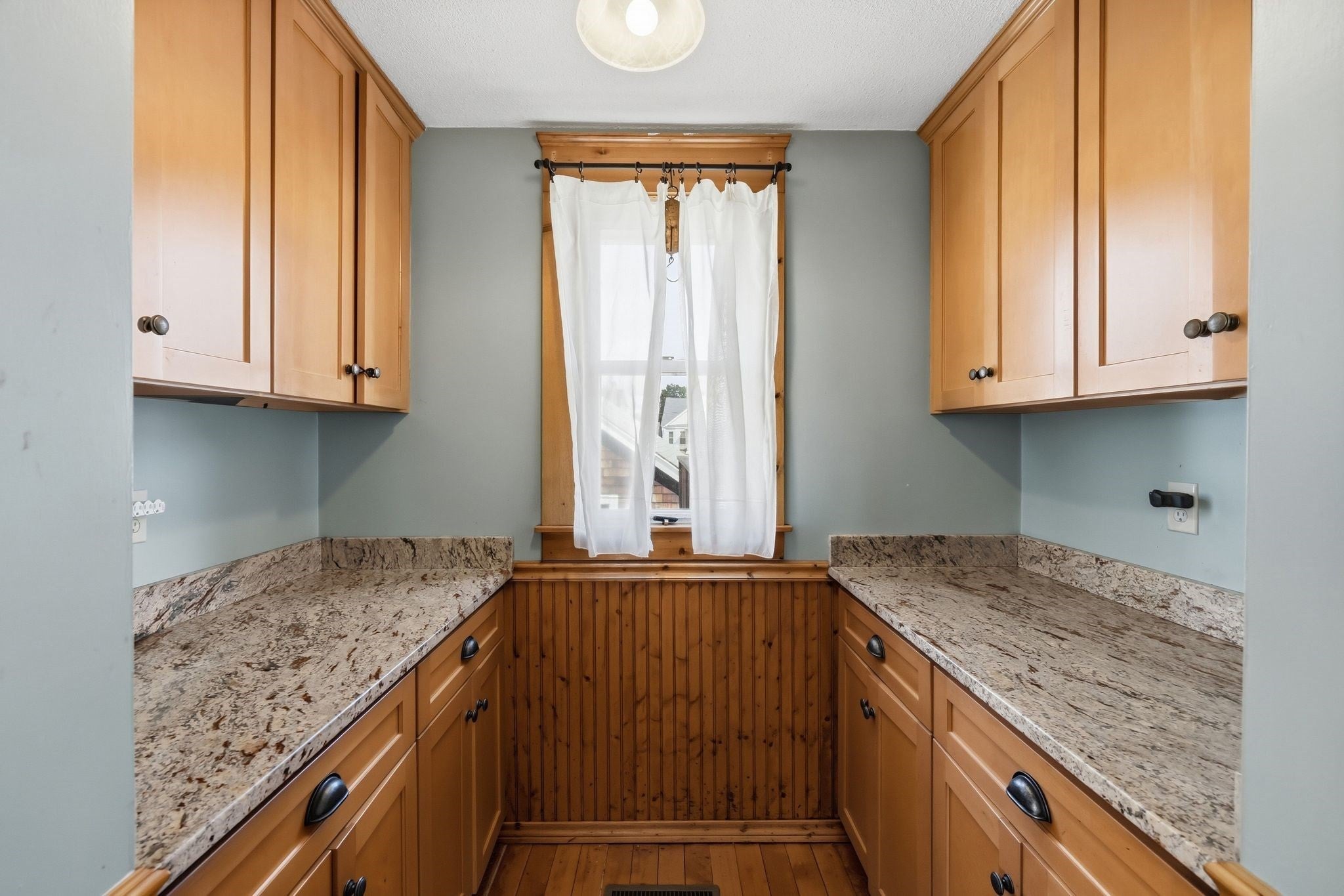 22 Lemuel Ave, Chicopee, MA, 22 Lemuel Ave, Chicopee, MA Photo #24