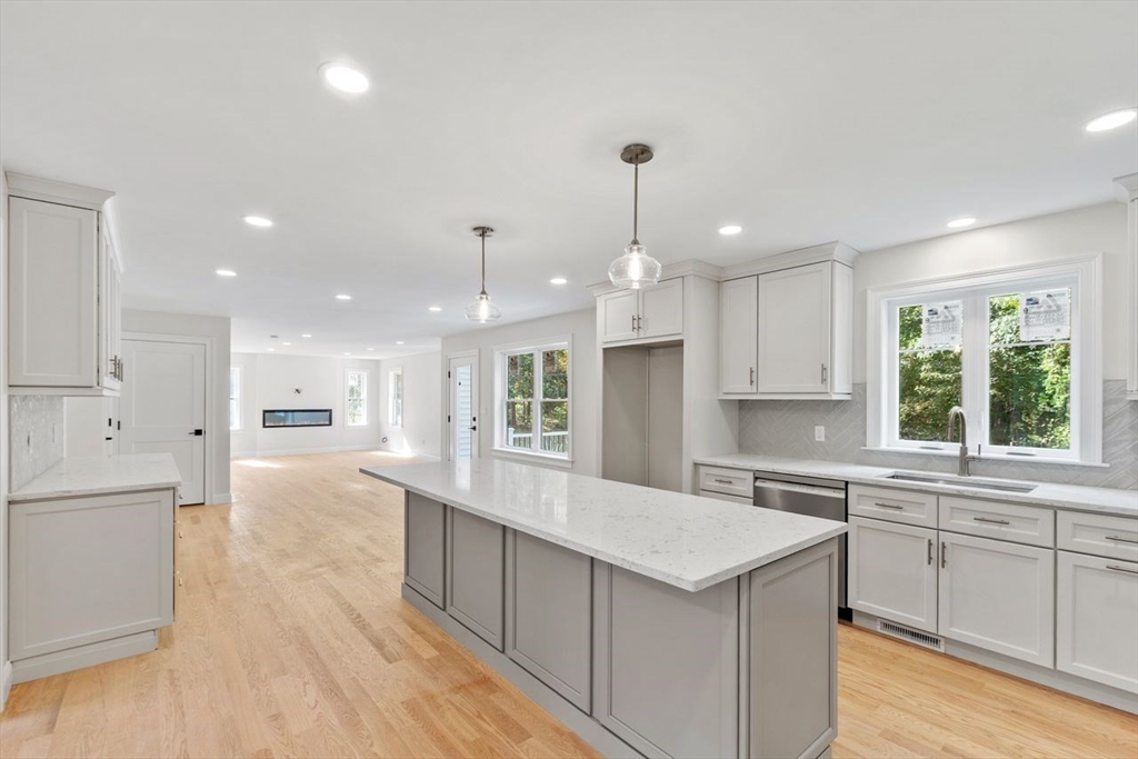 96 Middlesex Ave