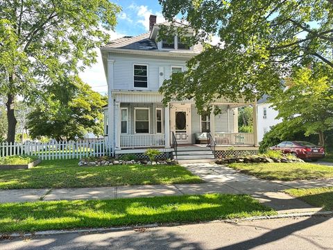 Photo of 79 Lawler St, Holyoke, MA 01040 (MLS # 73441591)