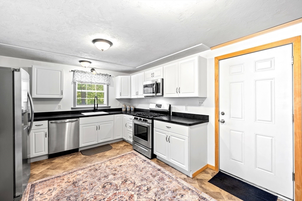 8 Intervale Road