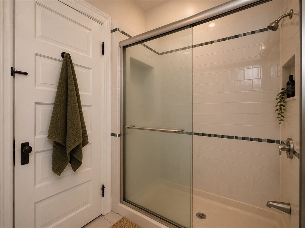 48 Wordsworth St #2, Boston, MA, 48 Wordsworth St #2, Boston, MA Photo #11