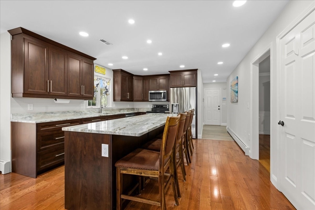 14 Amherst Rd