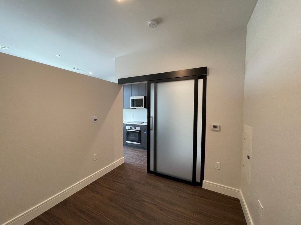 99 Sumner St 303