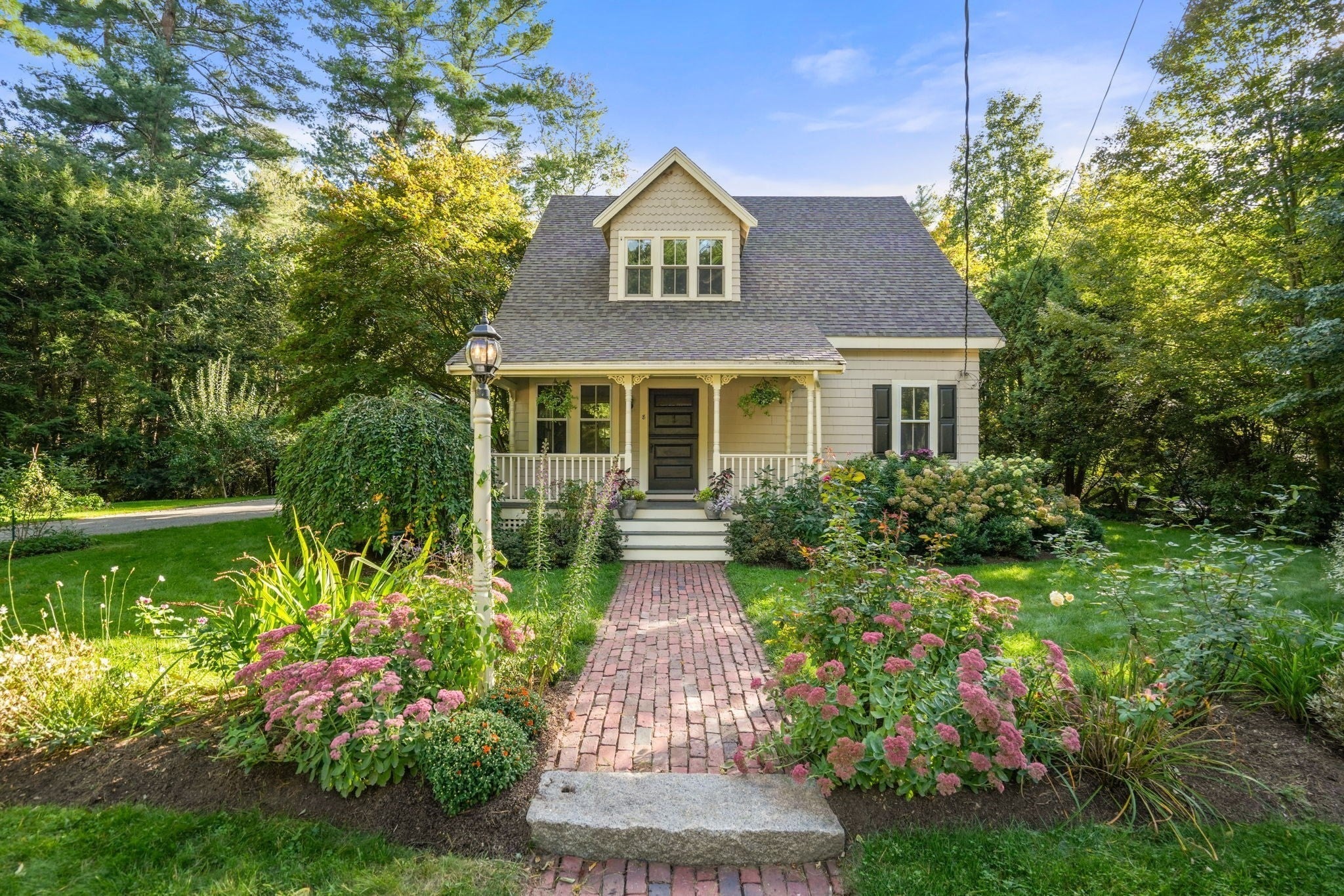 8 East Rd, Wayland, MA, 8 East Rd, Wayland, MA Photo #2