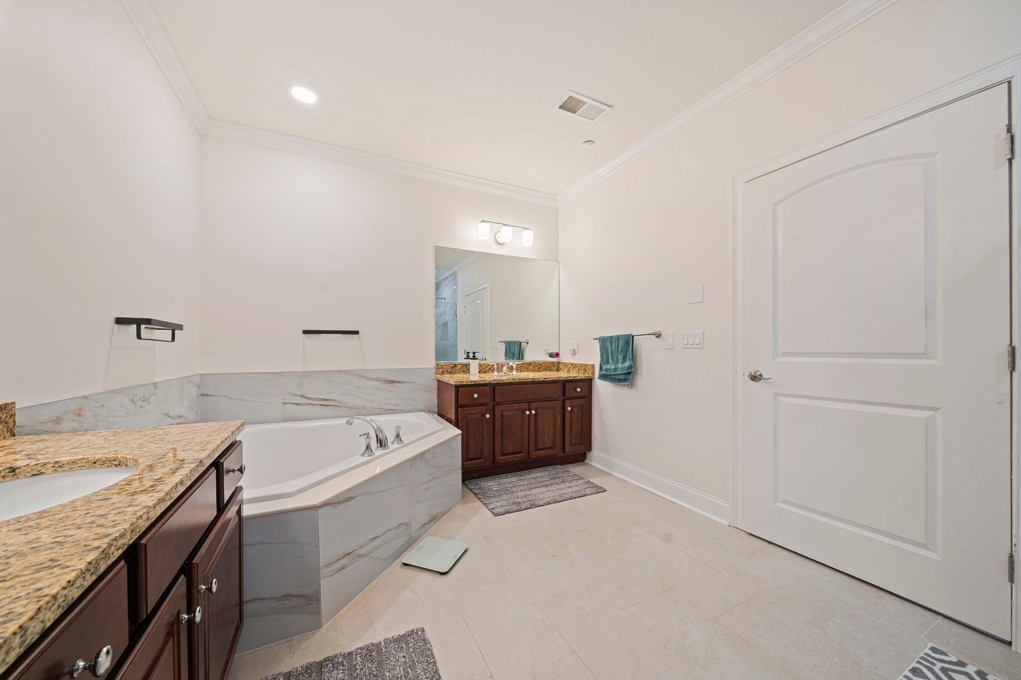 314 Eagles Nest Way #314, Franklin, MA Photo #18