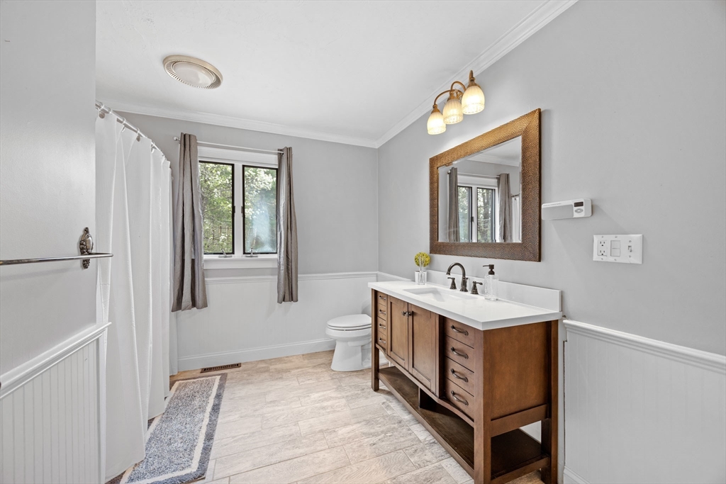 35 Sandra Dr, East Bridgewater, MA Photo #26
