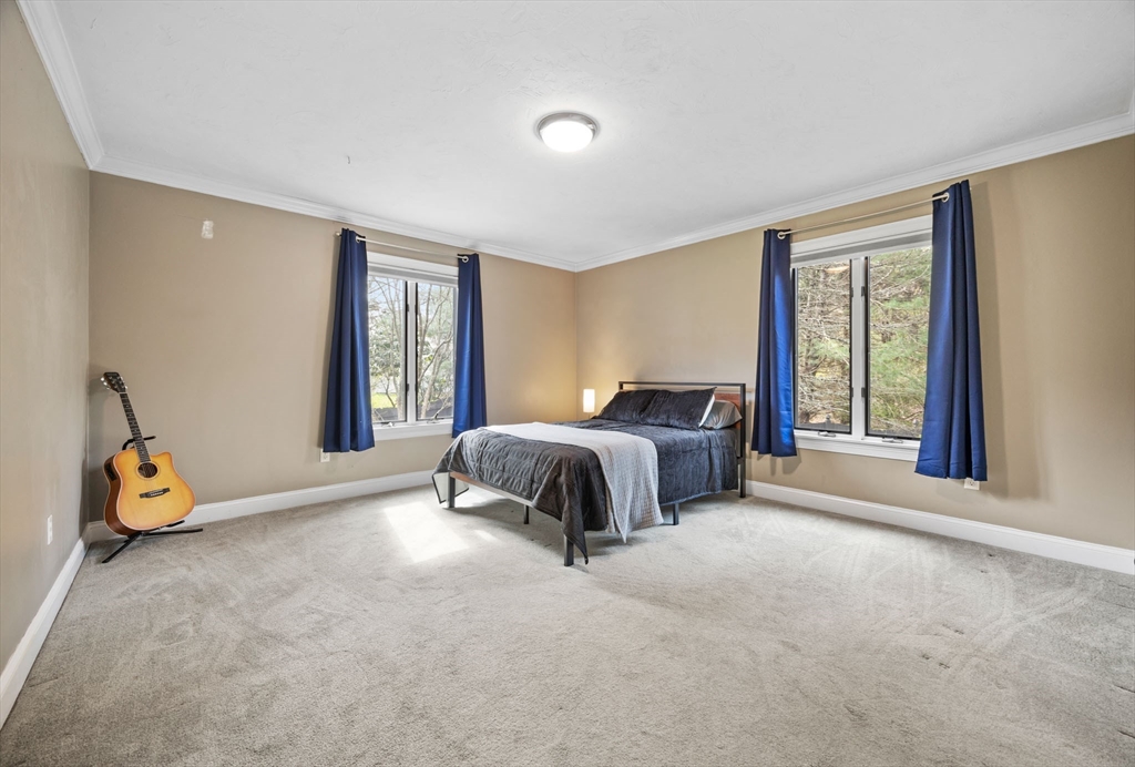 35 Sandra Dr, East Bridgewater, MA Photo #22