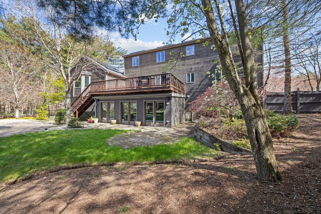 35 Sandra Dr, East Bridgewater, MA Photo #35