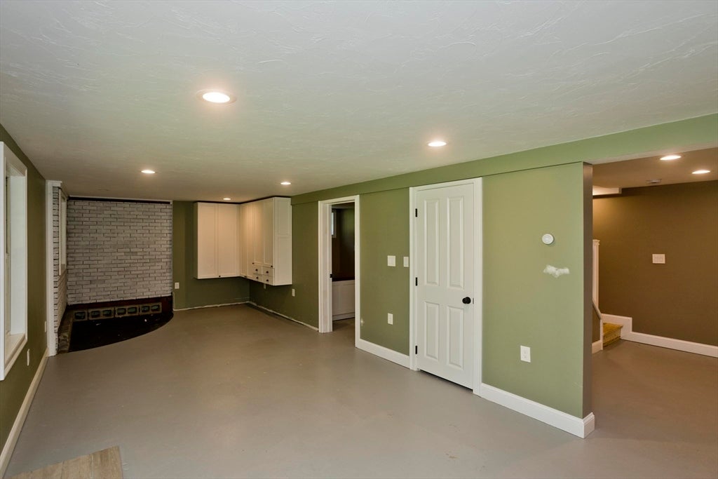 37 Cooper Rd, Northbridge, MA, 37 Cooper Rd, Northbridge, MA Photo #32