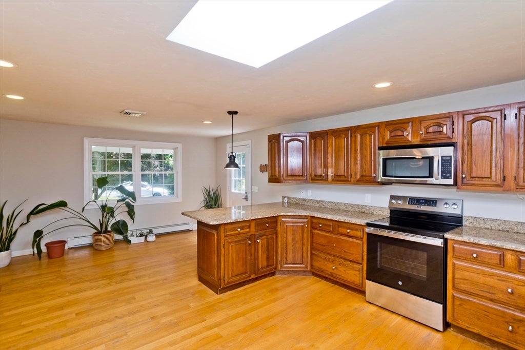 37 Cooper Rd, Northbridge, MA, 37 Cooper Rd, Northbridge, MA Photo #11