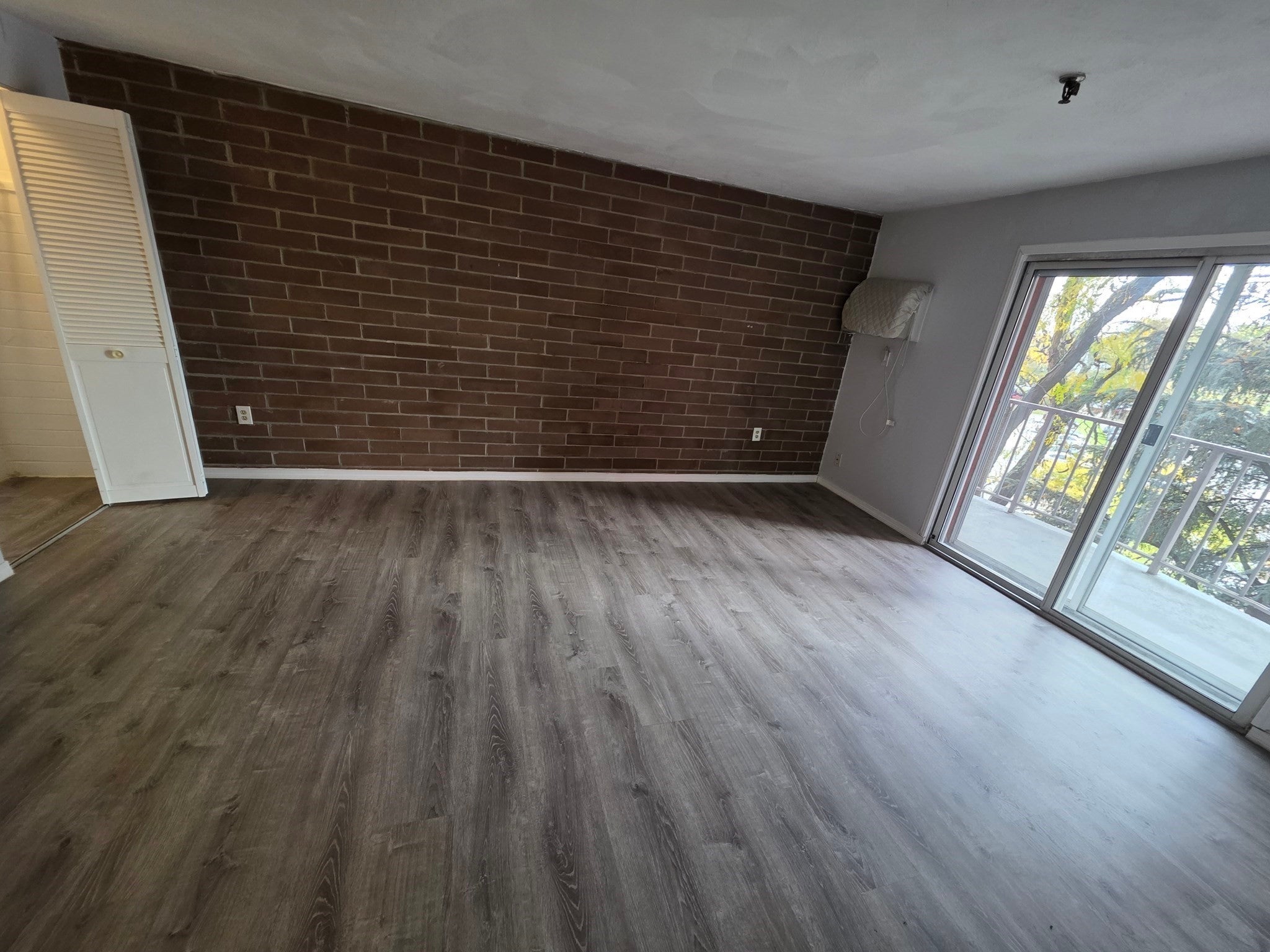 115 W. Squantum Street 417