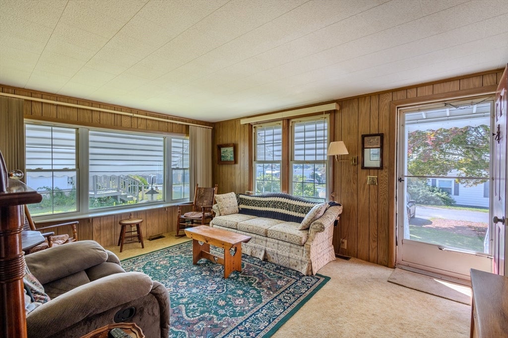6 Coachman Terrace