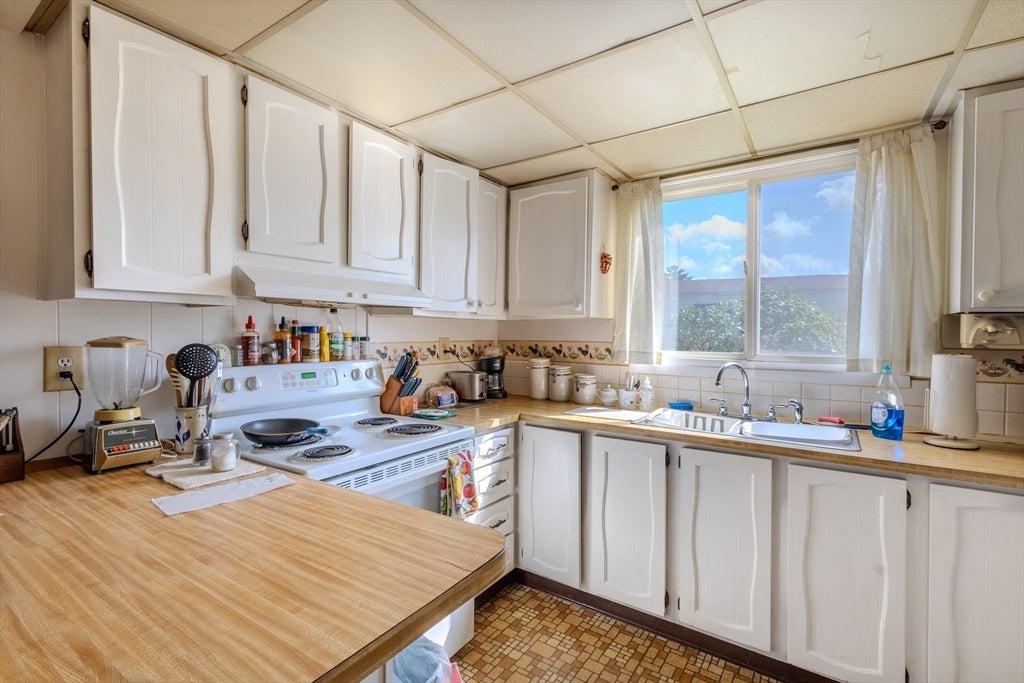 6 Coachman Terrace