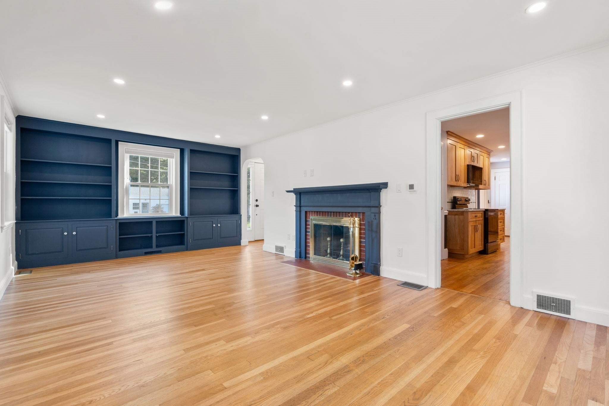 14 Longfellow Rd, Norwood, MA, 14 Longfellow Rd, Norwood, MA Photo #14