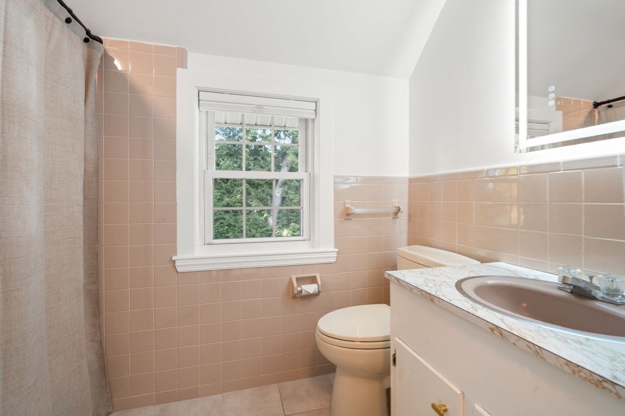 14 Longfellow Rd, Norwood, MA, 14 Longfellow Rd, Norwood, MA Photo #35