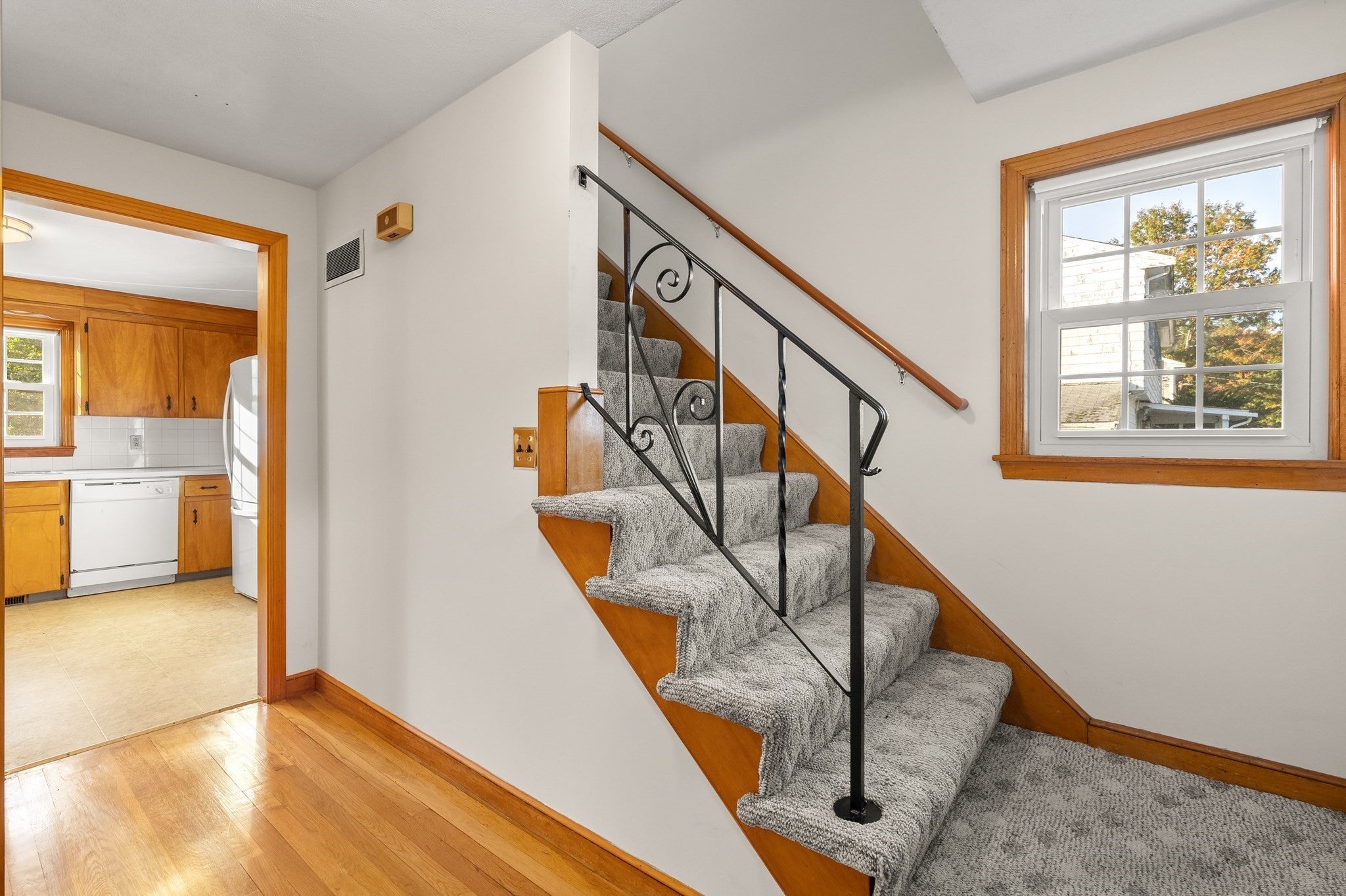 32 Nichols Ave, Avon, MA, 32 Nichols Ave, Avon, MA Photo #20