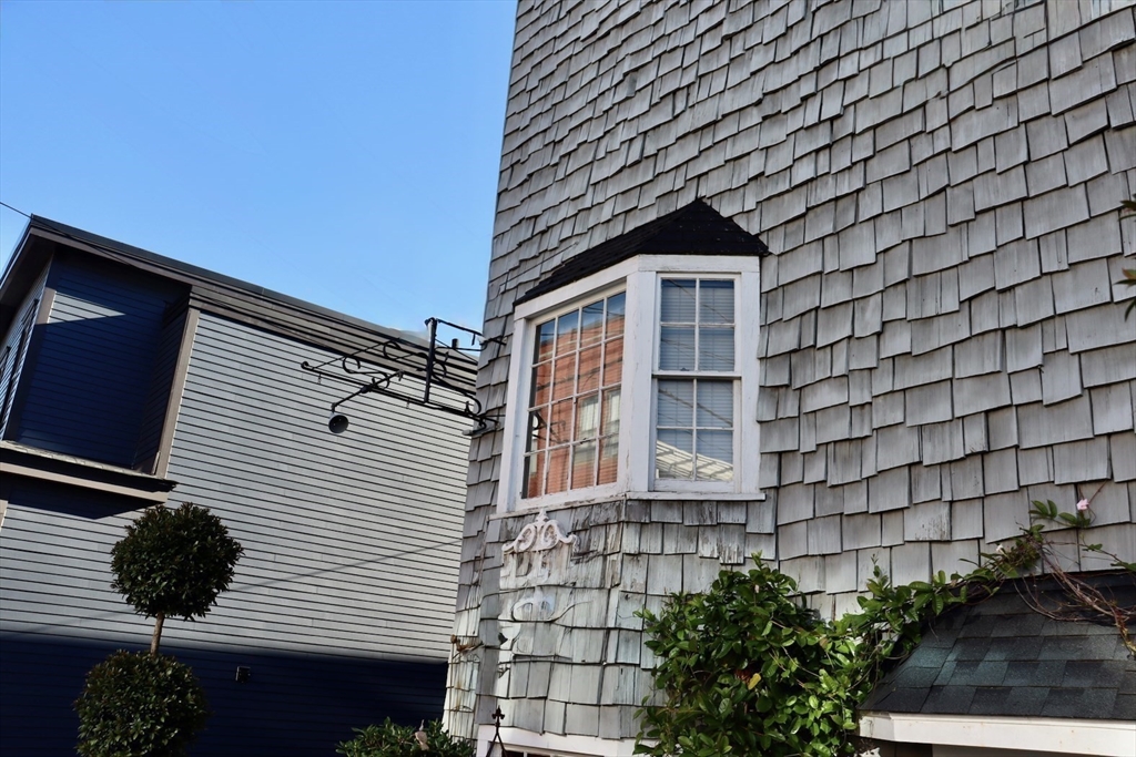 118 Pleasant Street 21B