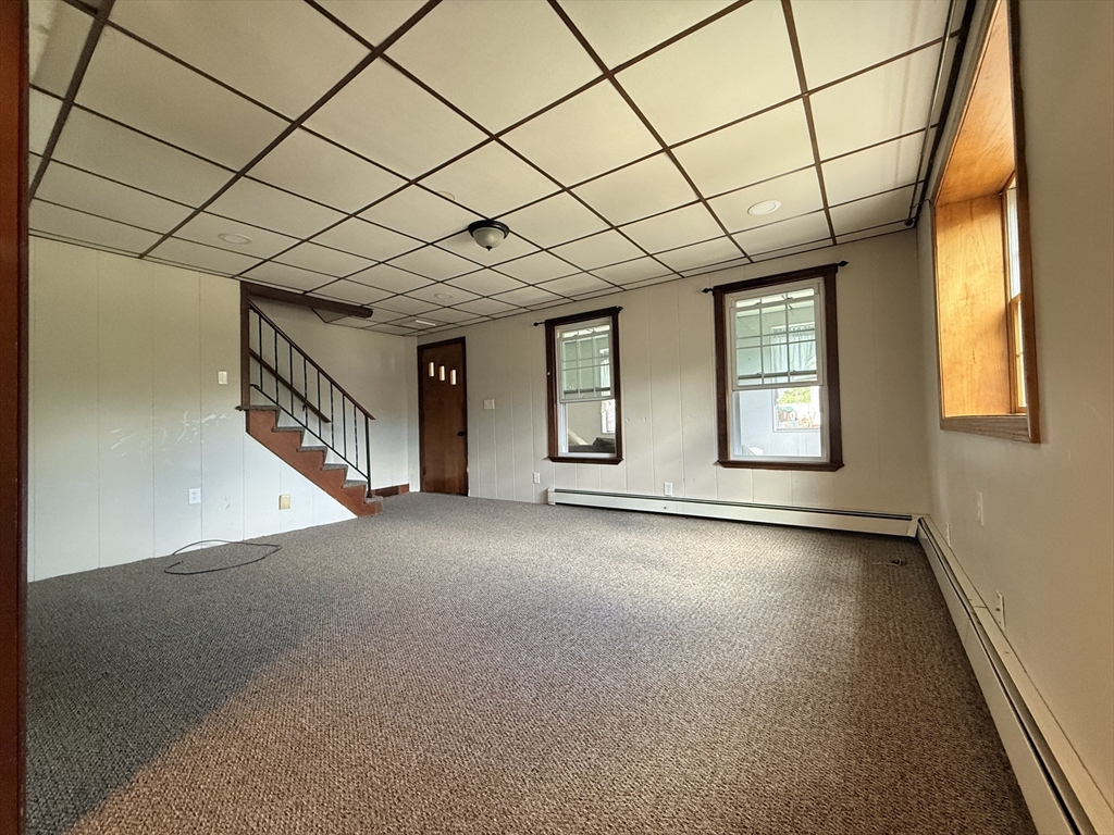 11 Boston St, Uxbridge, MA Photo #14