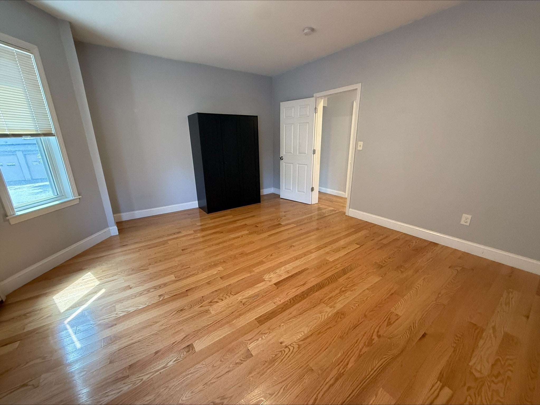 29 Waverly St 1