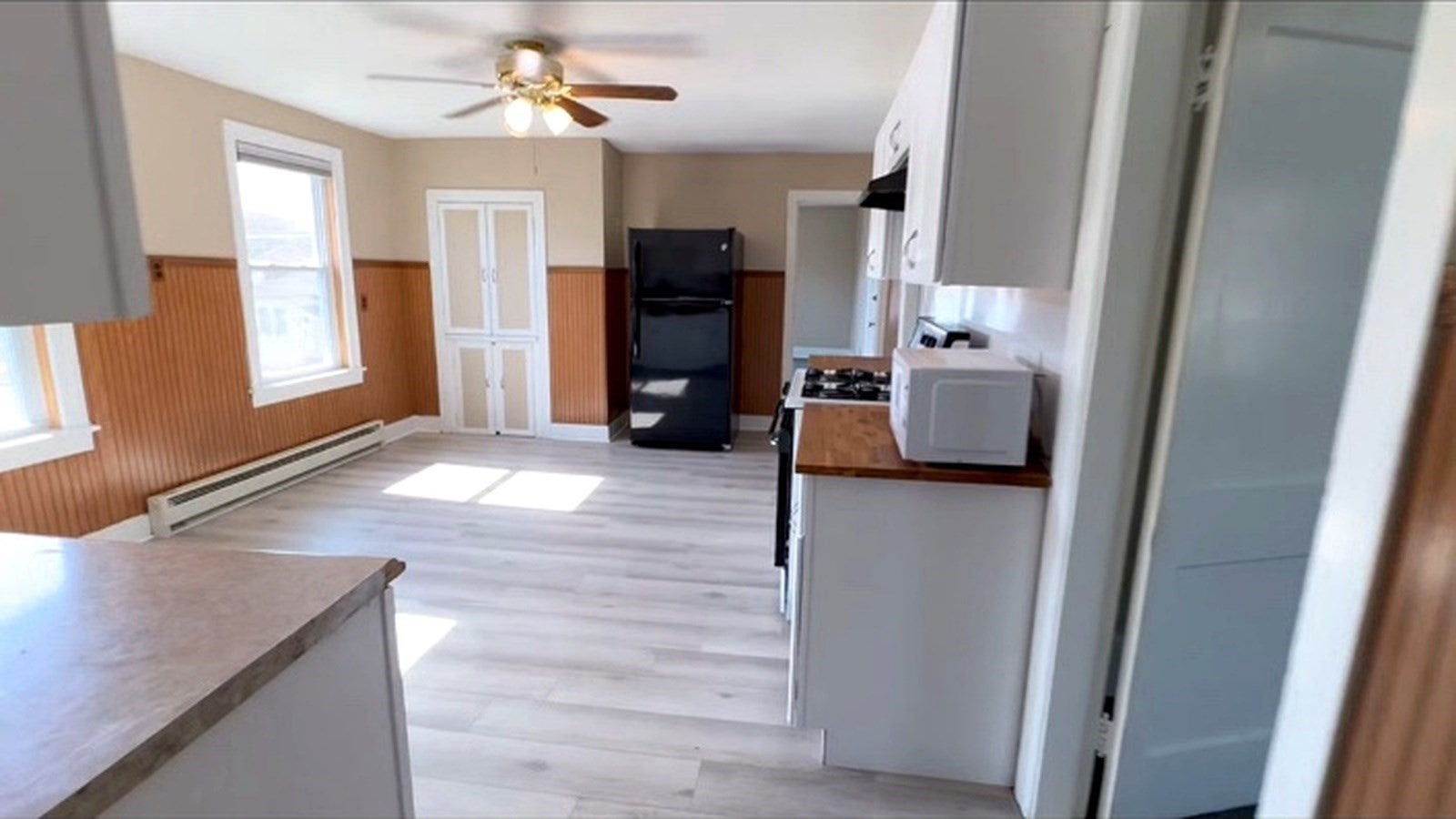 47 Edgewater Ave 2