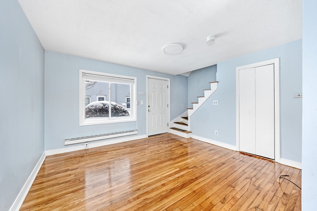 988 Washington Street 6