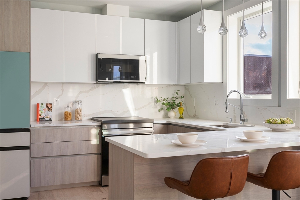 181 Maverick Street PH