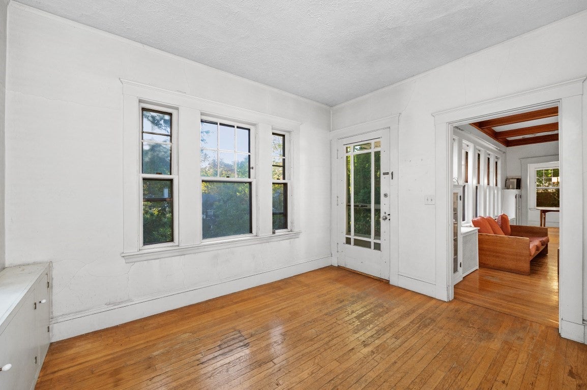 132 Beaumont Ave, Newton, MA Photo #6