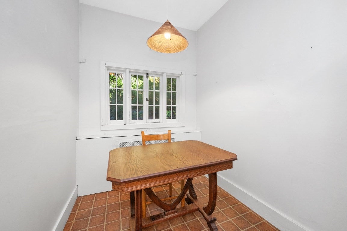132 Beaumont Ave, Newton, MA Photo #16