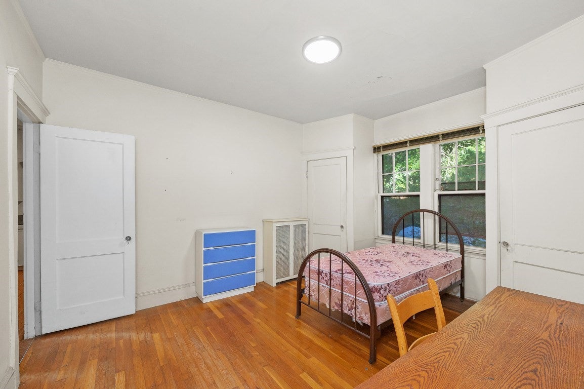132 Beaumont Ave, Newton, MA Photo #23