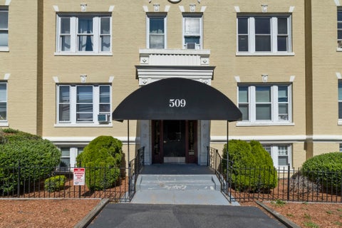 Photo of 509 Pleasant St #2-4, Melrose, MA 02176 (MLS # 73578151)