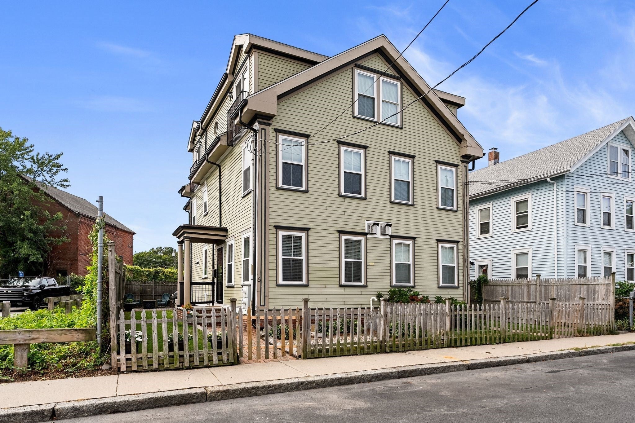 6-8 Water Street 6