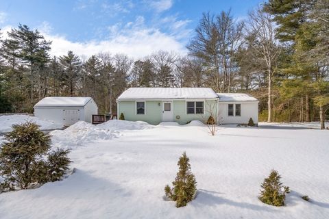 179 Tremont Carver MA 02330