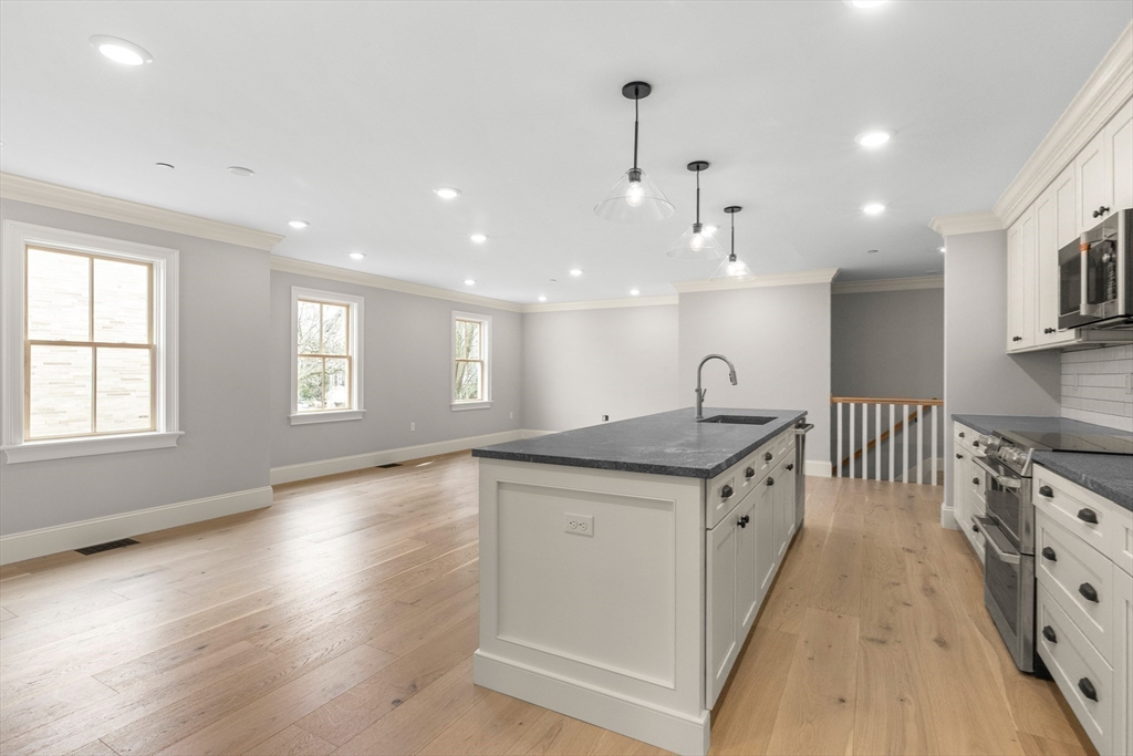 1 Jewett Street 1
