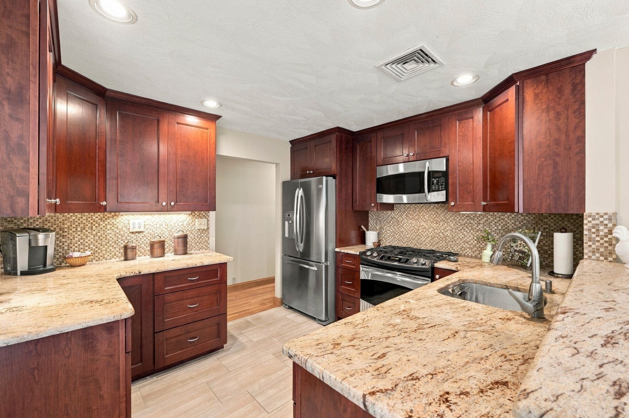 10 Overbrook Rd, Middleton, MA, 10 Overbrook Rd, Middleton, MA Photo #22