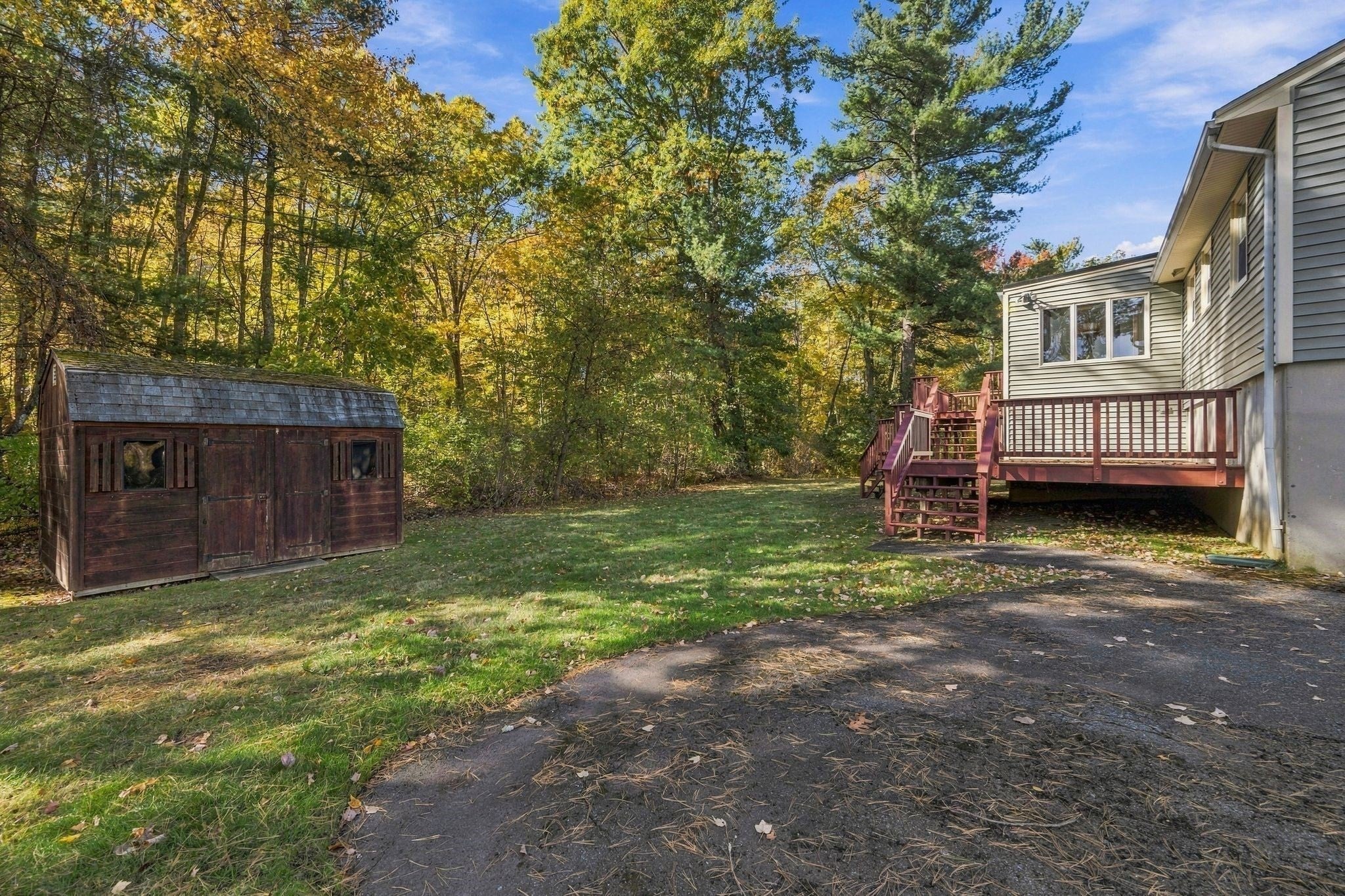 10 Overbrook Rd
