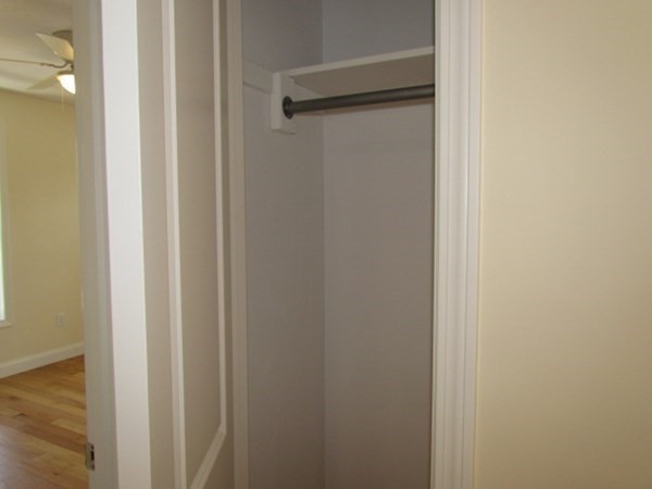 Weymouth, Massachusetts 02190, United States, 2 Bedrooms Bedrooms, ,1 BathroomBathrooms,Residential,Active,150308