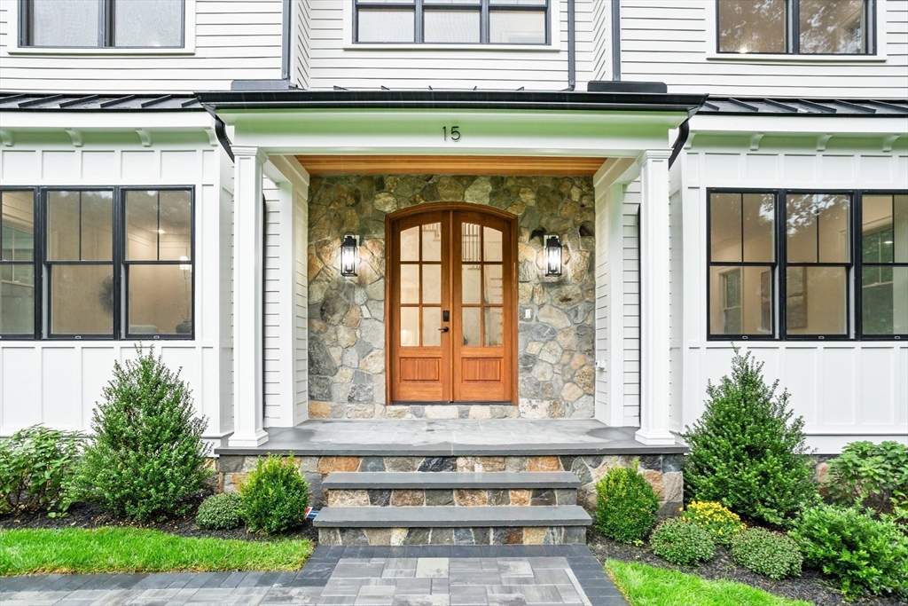 15 Peachtree Road